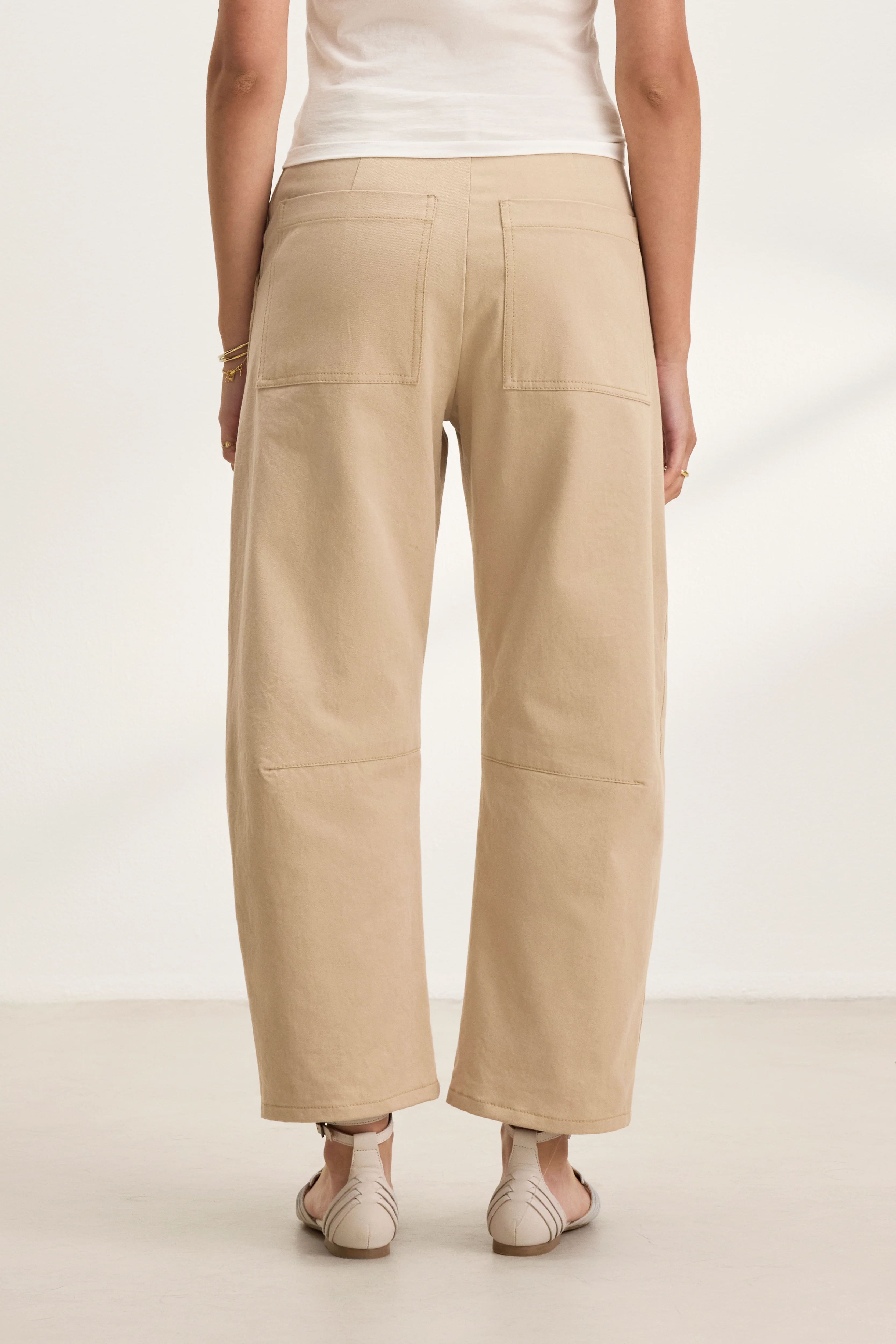 ALEXIS TROUSER IN KHAKI - Image 3