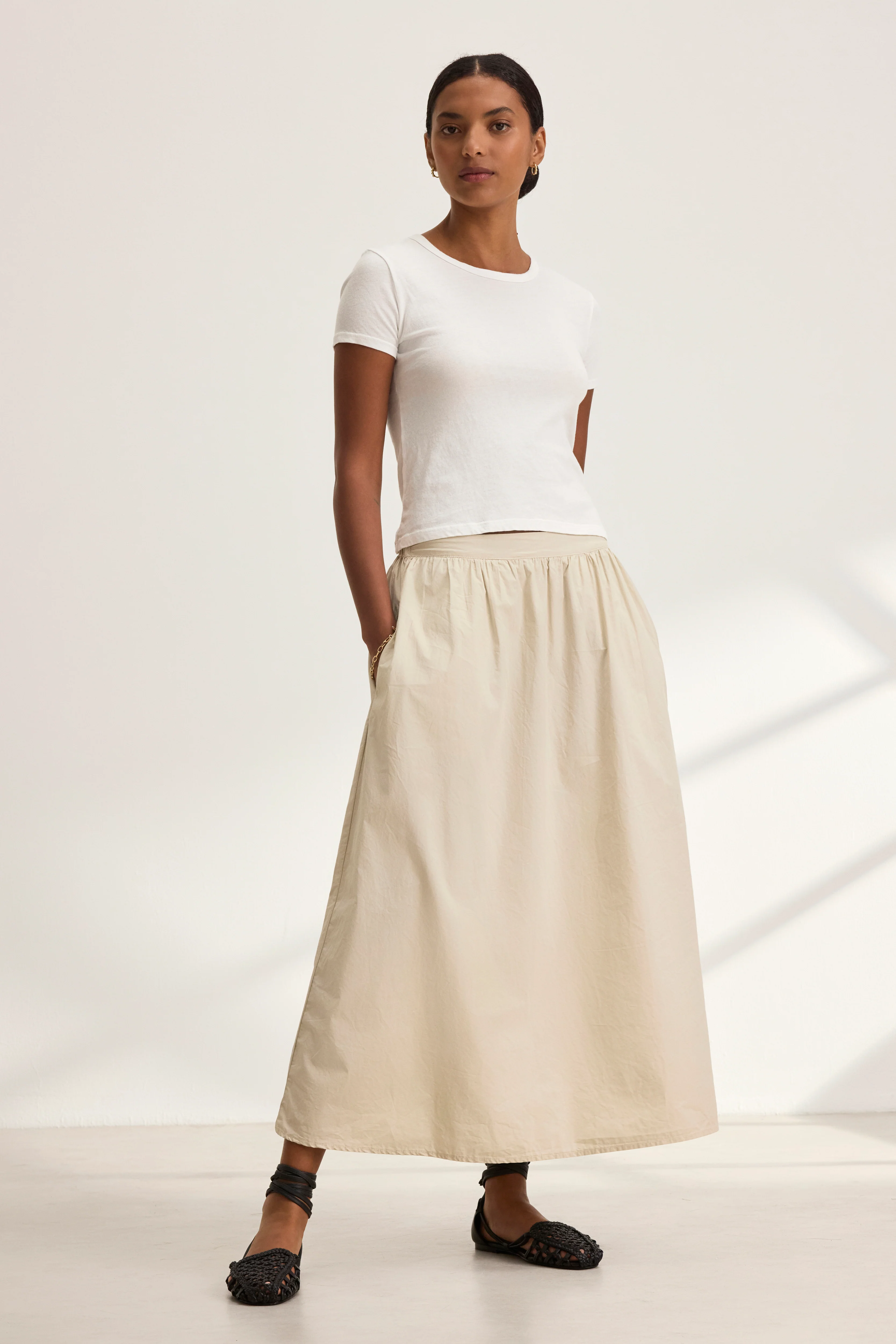 BELLA SKIRT IN SESAME