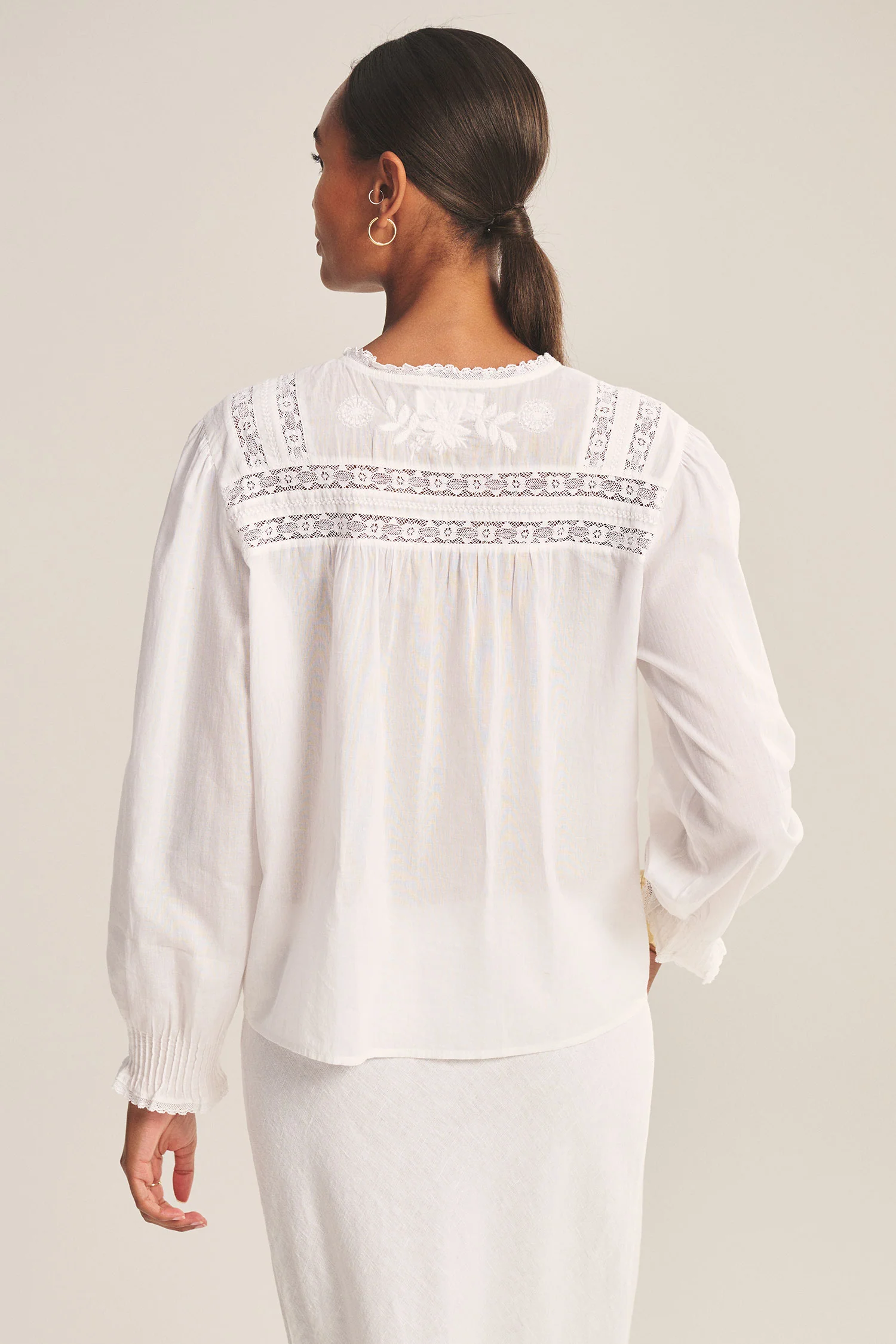 BYRDIE SHIRT IN WHITE - Image 3