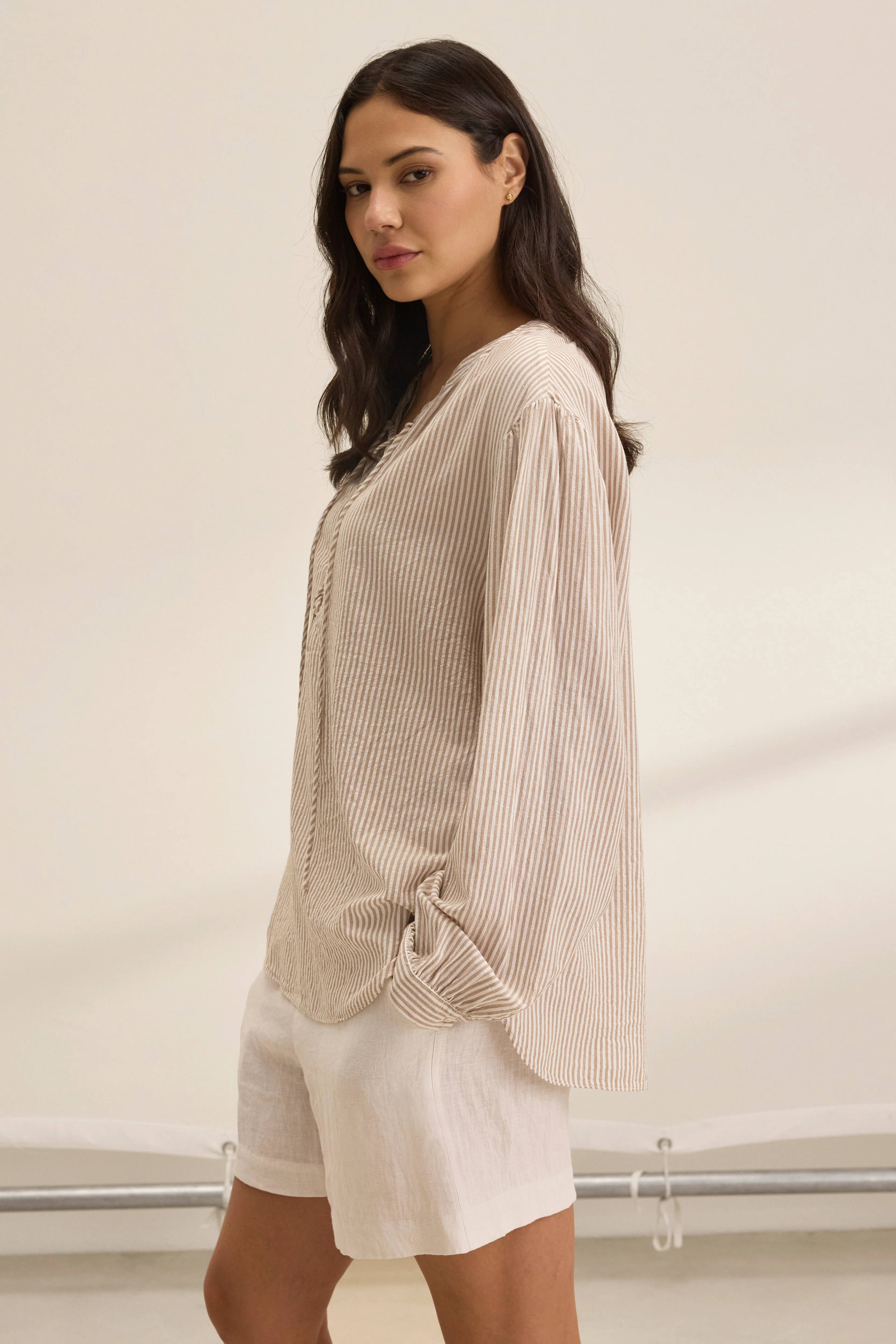DEARA TOP IN OATMEAL - Image 4
