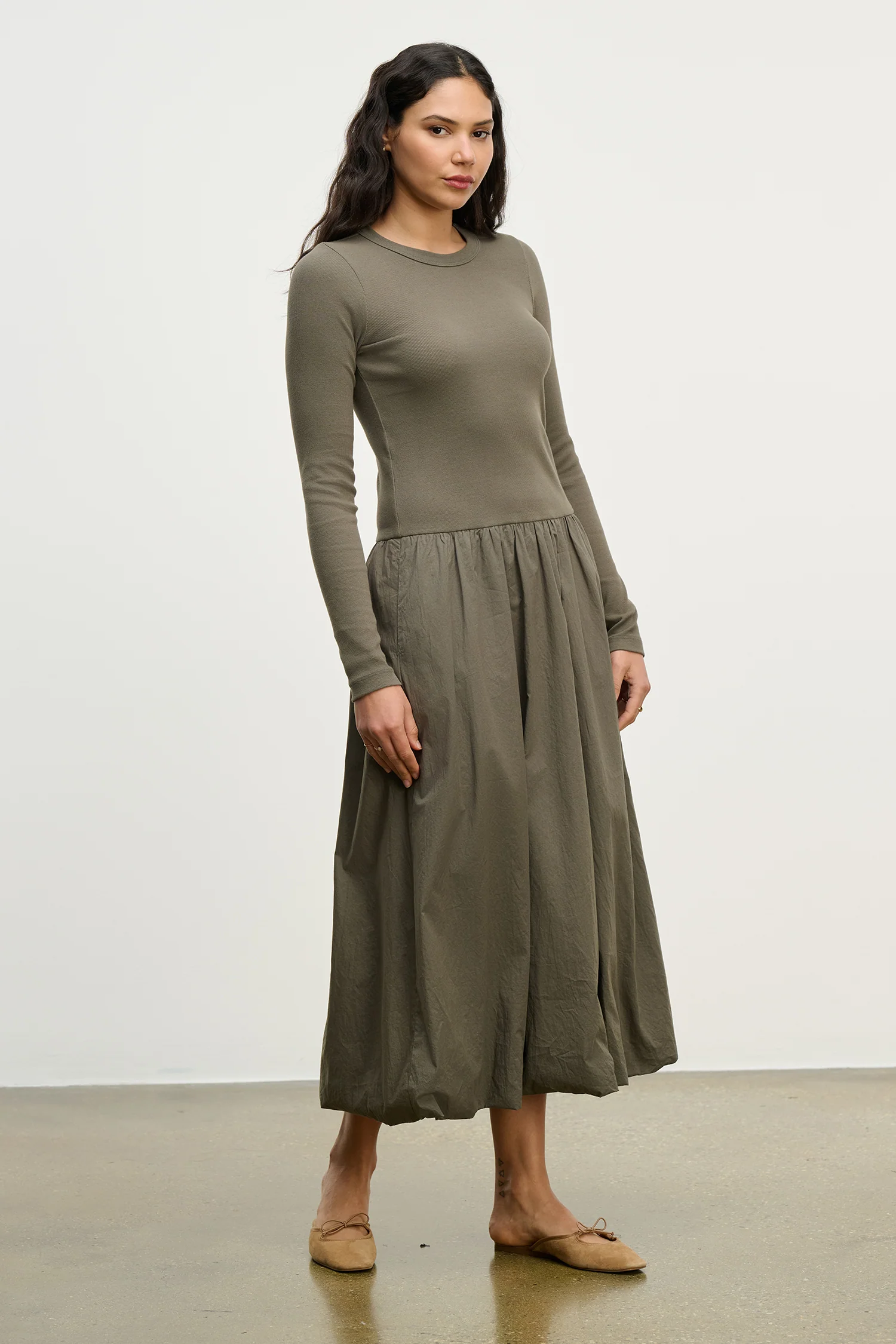 DOLCE DRESS IN BULLFROG - Image 2