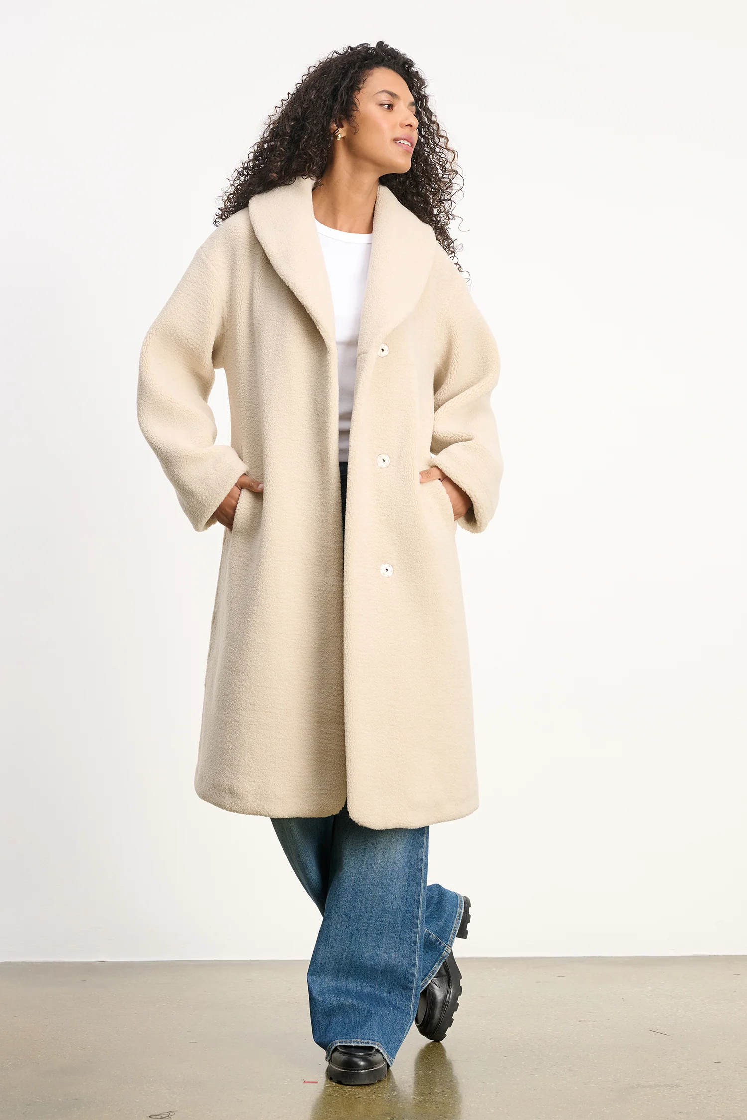 ELEANOR COAT IN SAND - Image 3