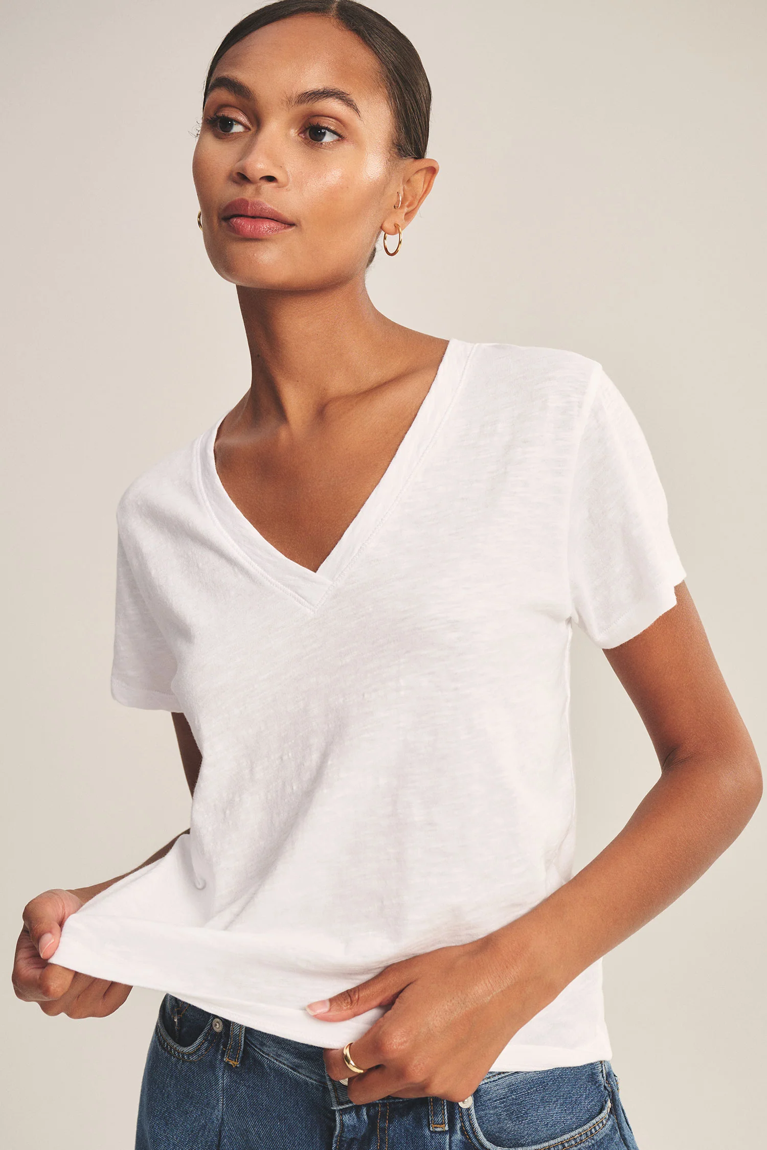 ELISHA T-SHIRT IN WHITE - Image 6