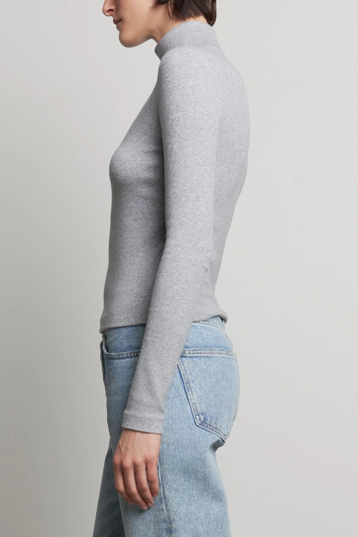 HELM TURTLENECK IN HEATHER GREY - Image 2