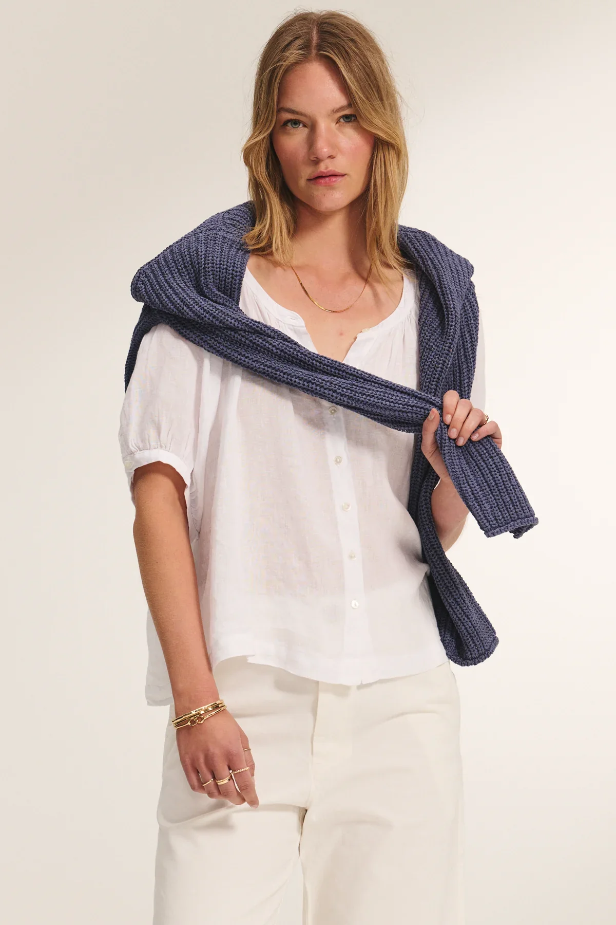 JAIMI LINEN TOP IN WHITE - Image 3