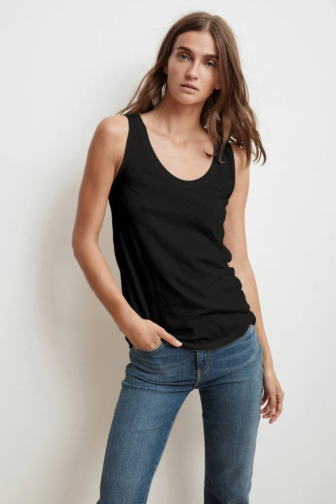 JEN SCOOP NECK TANK TOP IN BLACK - Image 2