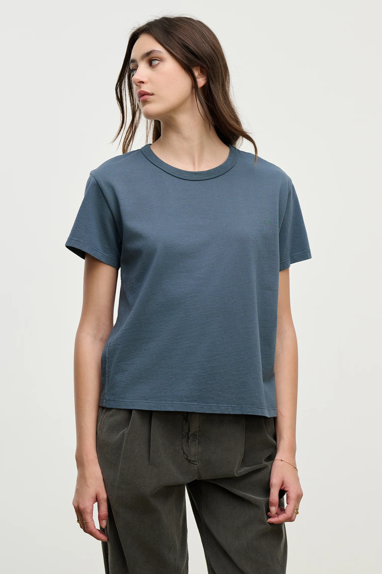 LEIGH T-SHIRT IN ANTWERP - Image 3