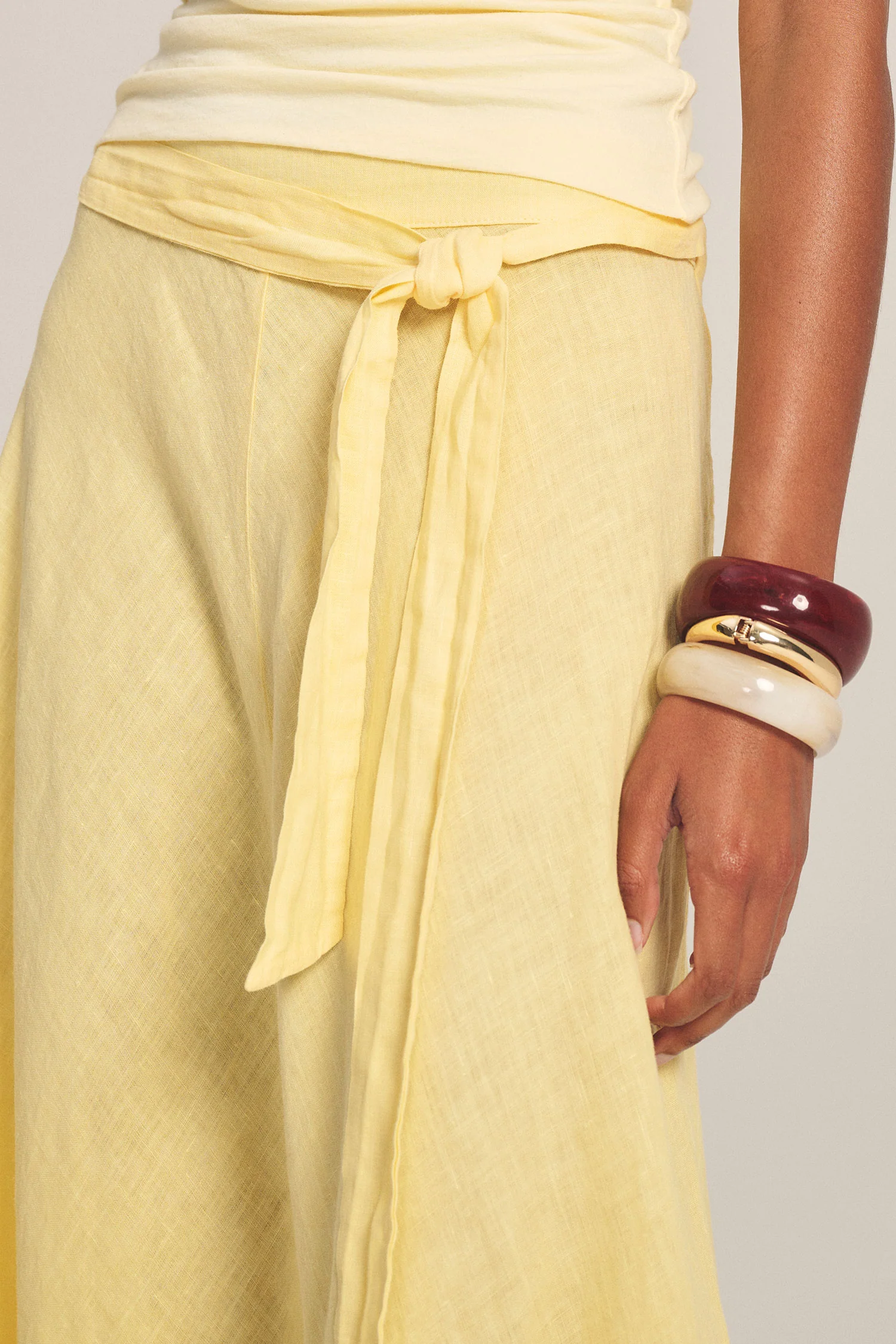 MALINA LINEN SKIRT IN LEMONDROP - Image 4