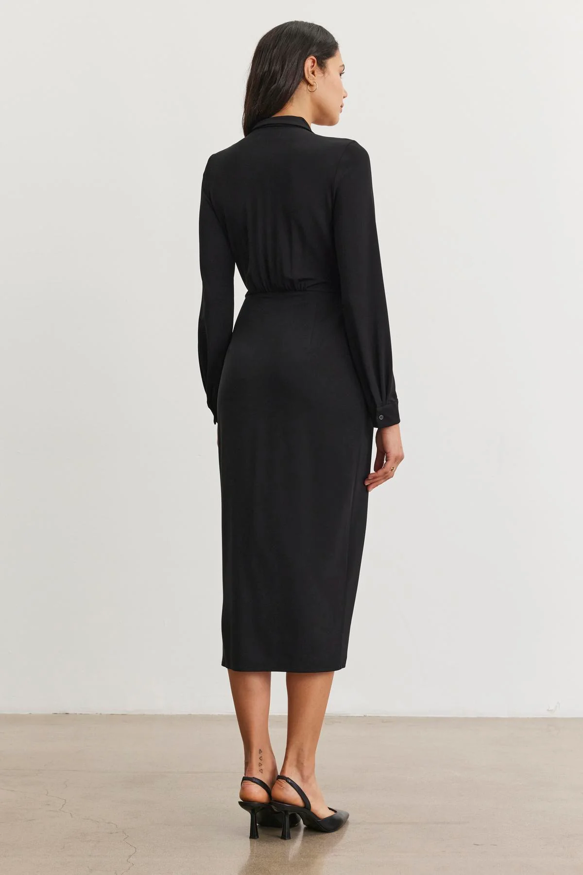 MELAT DRESS IN BLACK - Image 3