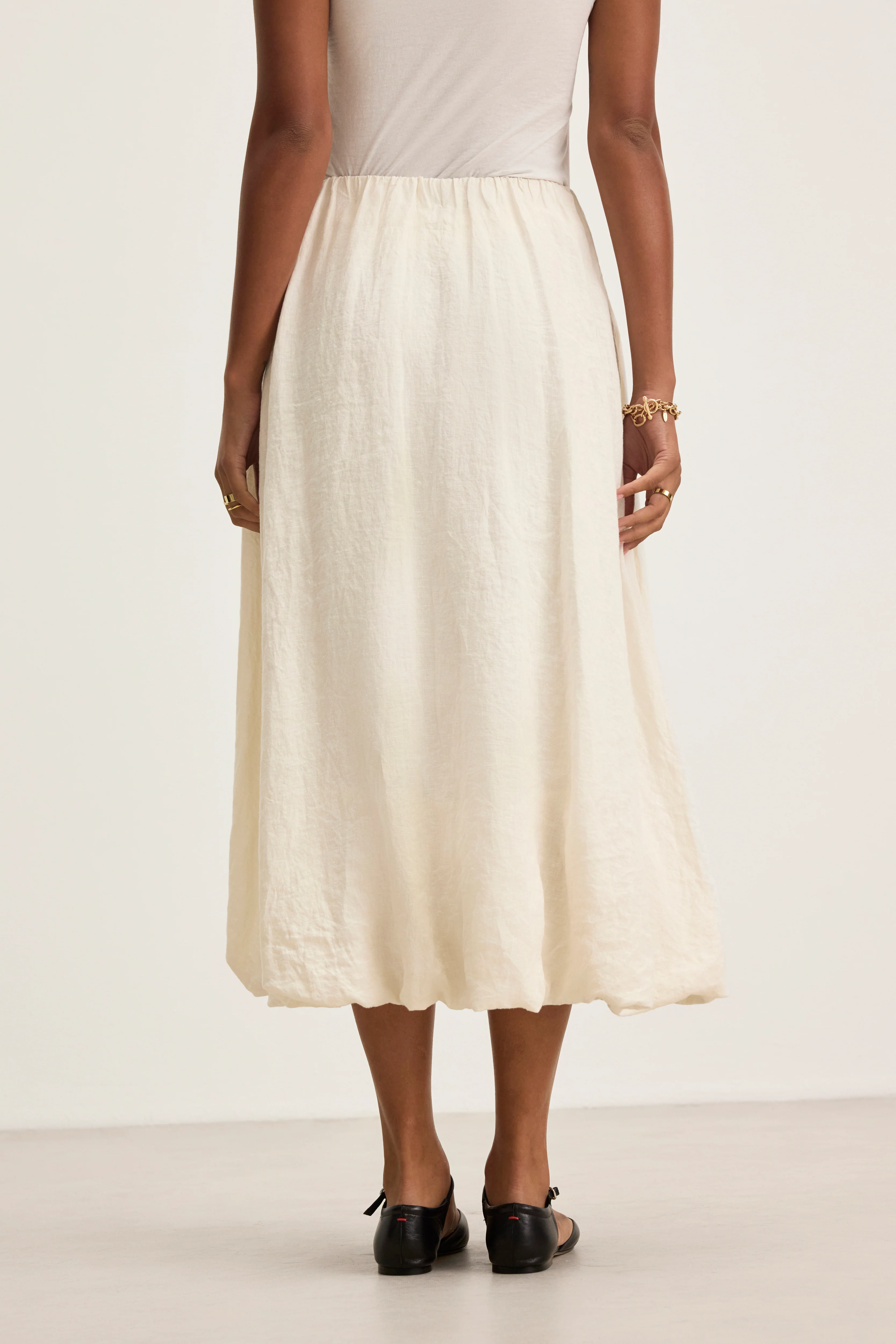 RACHELLE LINEN SKIRT IN CHALK - Image 4