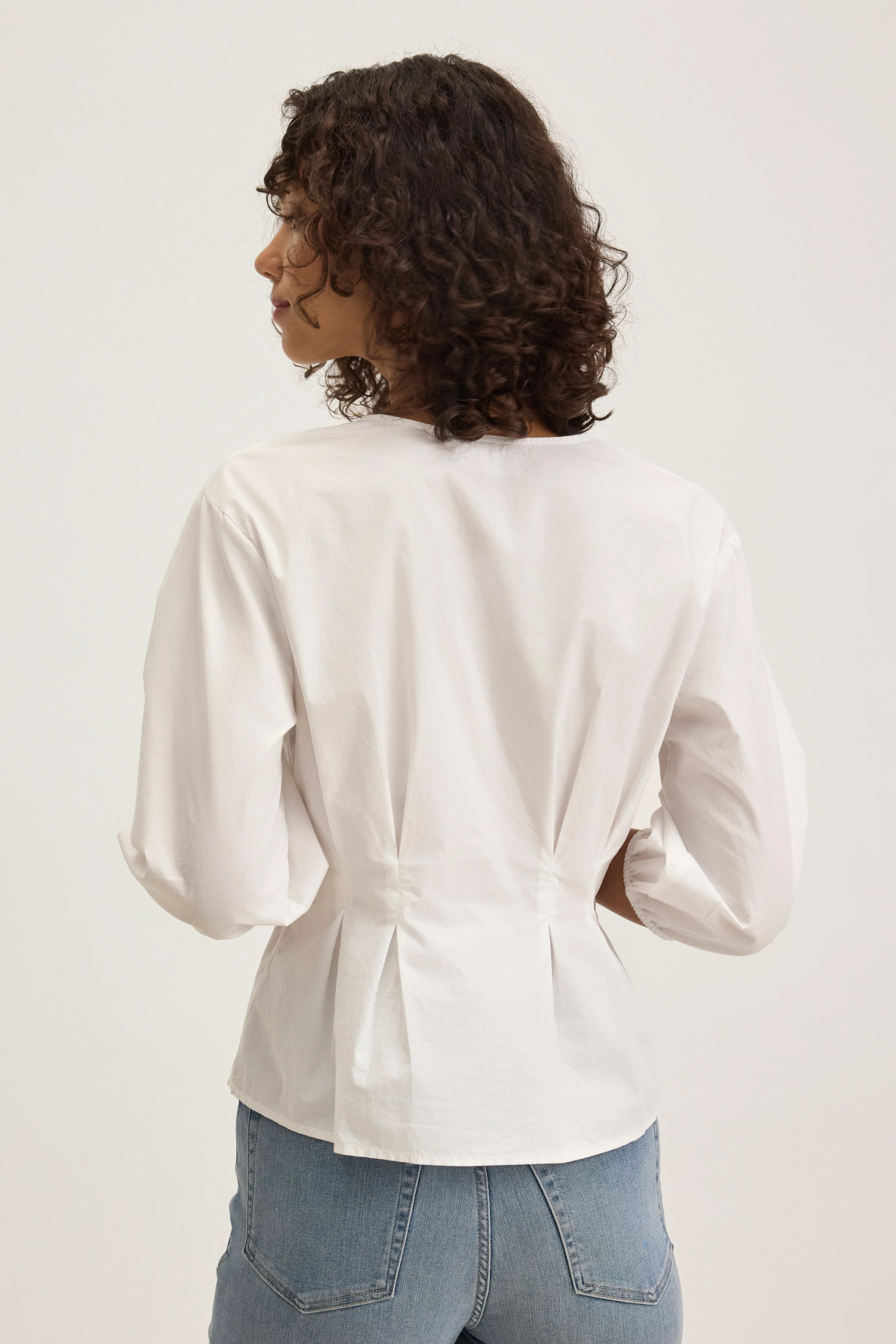 RIRI TOP IN WHITE - Image 4