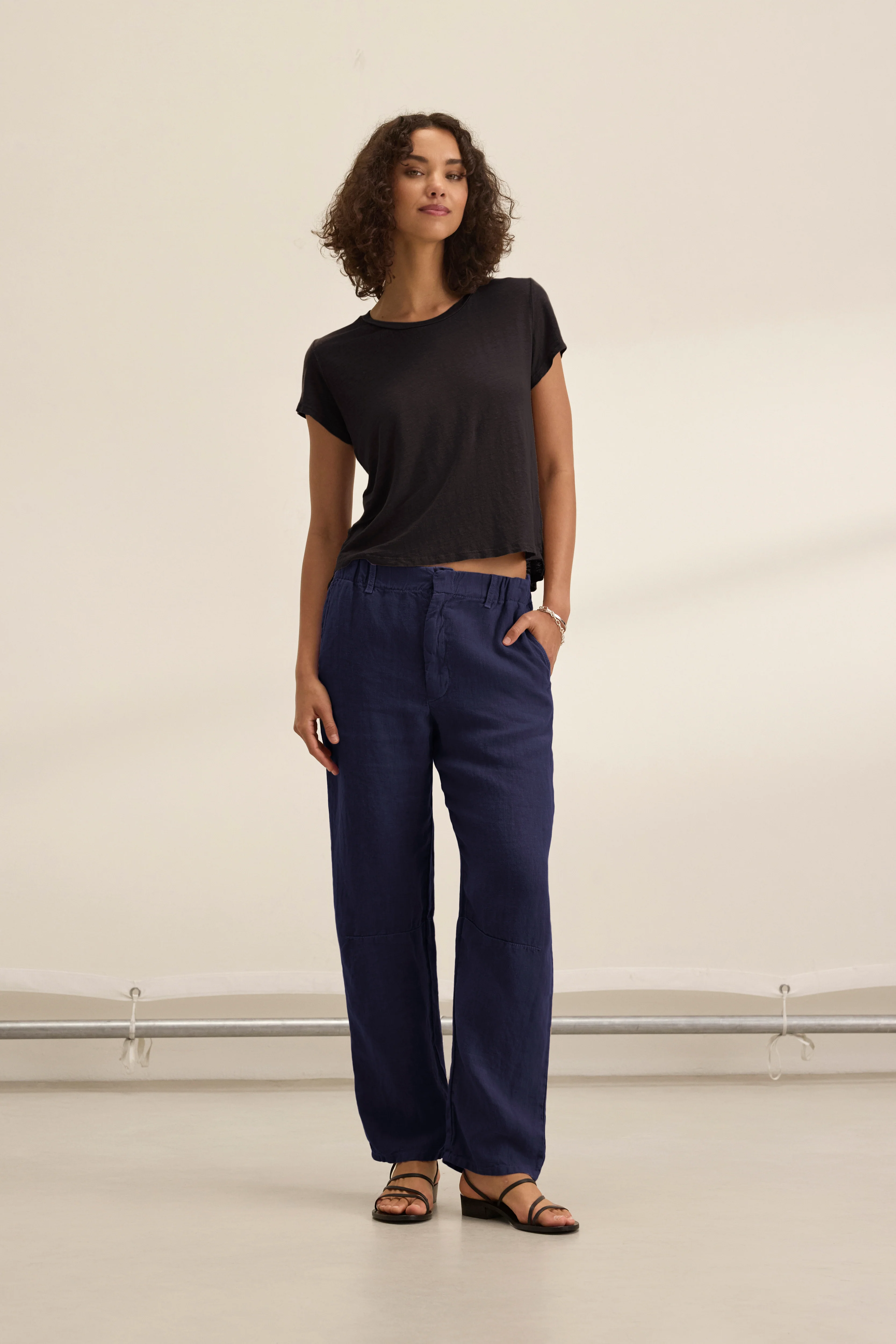TAYLOR TROUSER IN NAVY - Image 5