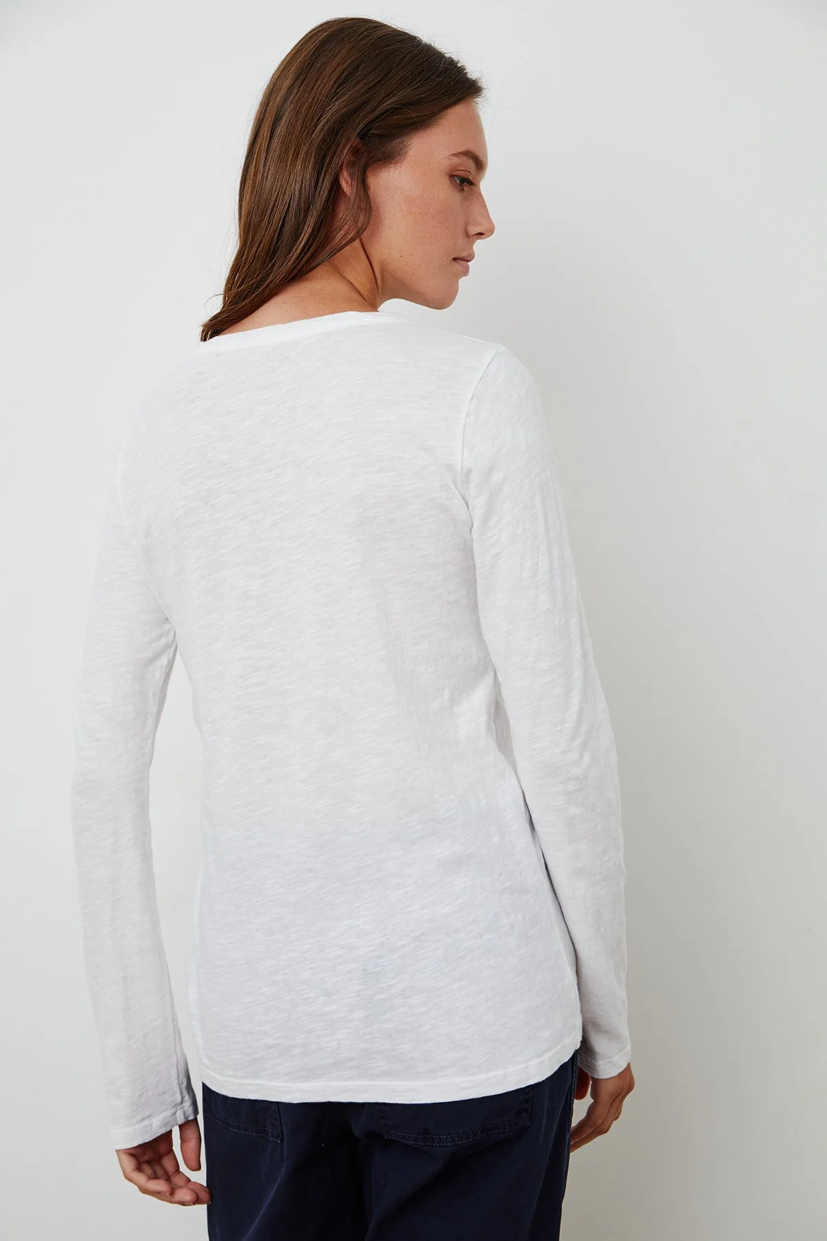 LIZ CITY COTTON SLUB T-SHIRT IN WHITE - Image 3
